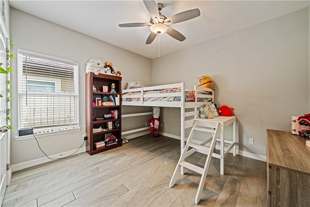 15433 Finistere St, Corpus Christi, TX 78418