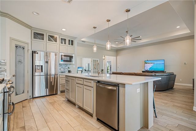 15433 Finistere St, Corpus Christi, TX 78418