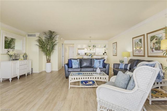 17080 Harbour Point DR # 213, Fort Myers, FL 33908