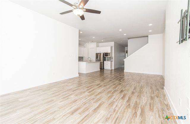 308 Saturnia Drive, Georgetown, TX 78628