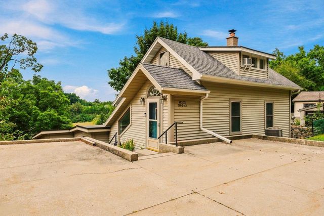 W332N6643 County Road C, Nashotah, WI 53058