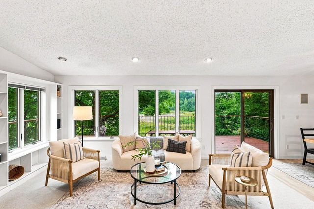 W332N6643 County Road C, Nashotah, WI 53058