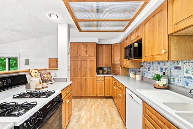 W332N6643 County Road C, Nashotah, WI 53058