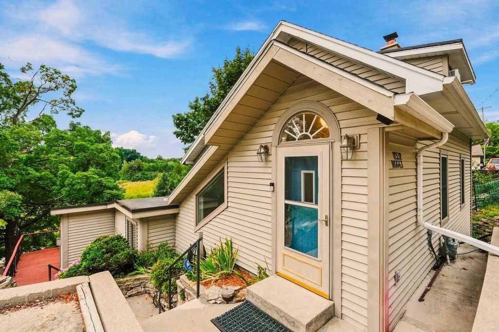 W332N6643 County Road C, Nashotah, WI 53058