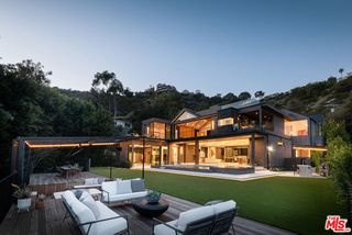 1772 N Crescent Heights Boulevard, Los Angeles, CA 90069