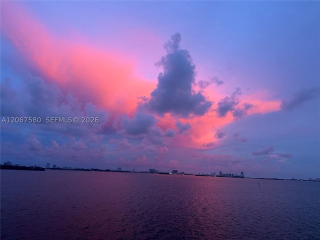 11111 Biscayne Blvd 2B, Miami, FL 33181