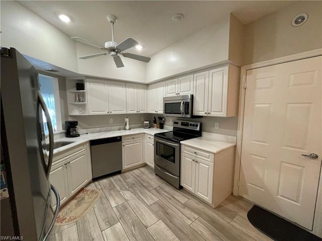 1130 Partridge CIR # 102, Naples, FL 34104