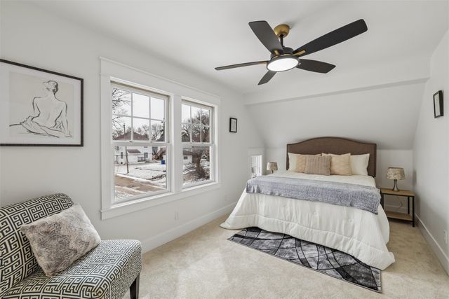 2001 10th Street, Des Moines, IA 50314