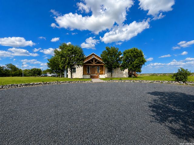 1440 W KLEIN RD, New Braunfels, TX 78130