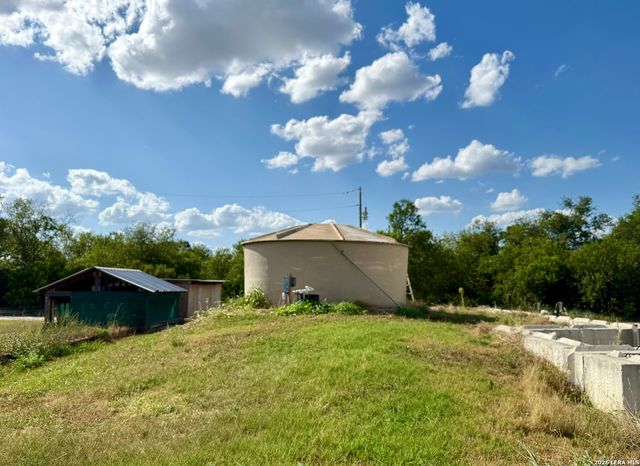 1440 W KLEIN RD, New Braunfels, TX 78130