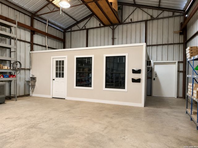 1440 W KLEIN RD, New Braunfels, TX 78130