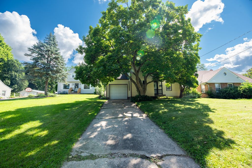 816 Jordan Place, Rockford, IL 61108