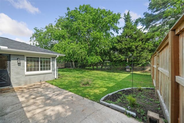 9302 Walterville Road, Houston, TX 77080