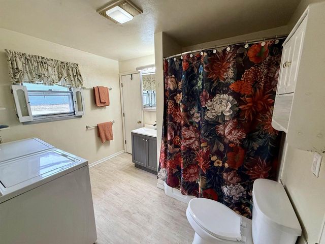 2127 Rockport Road, Janesville, WI 53548