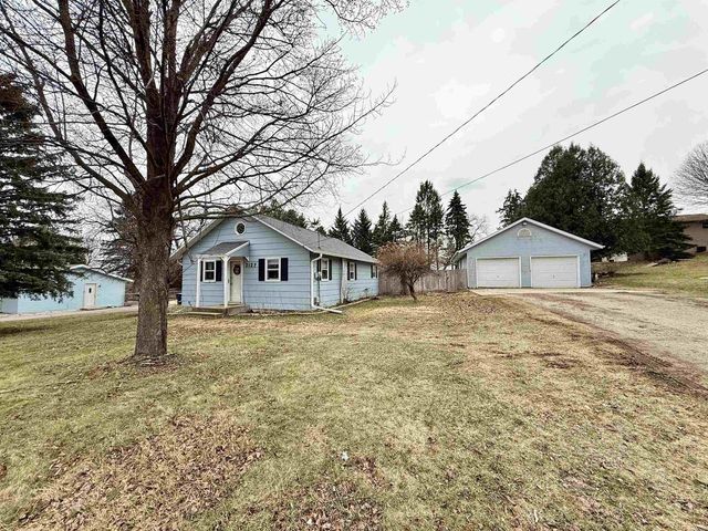 2127 Rockport Road, Janesville, WI 53548