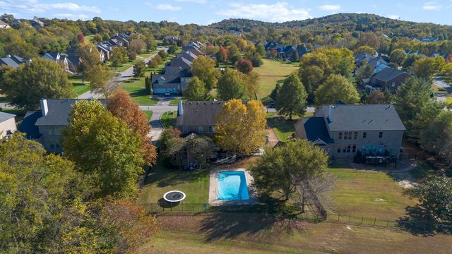 9204 Sydney Ln, Brentwood, TN 37027