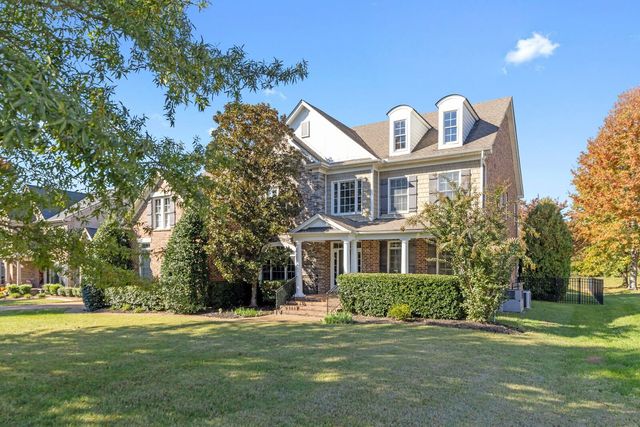 9204 Sydney Ln, Brentwood, TN 37027