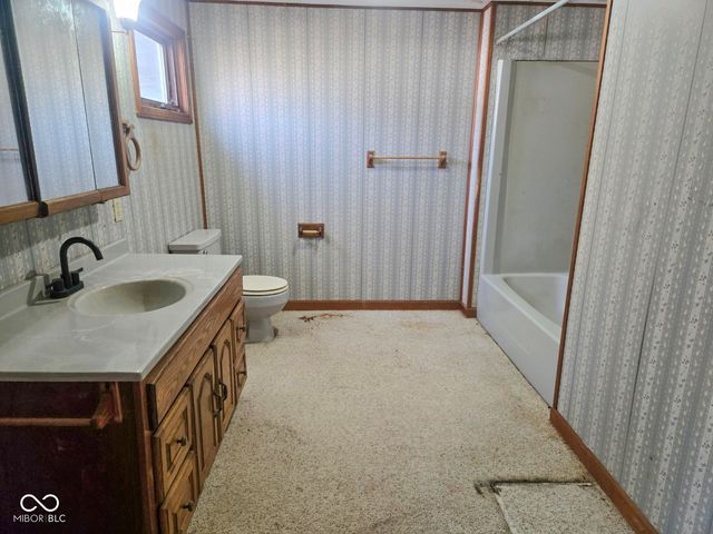 111 N Virginia Street, Rockville, IN 47872