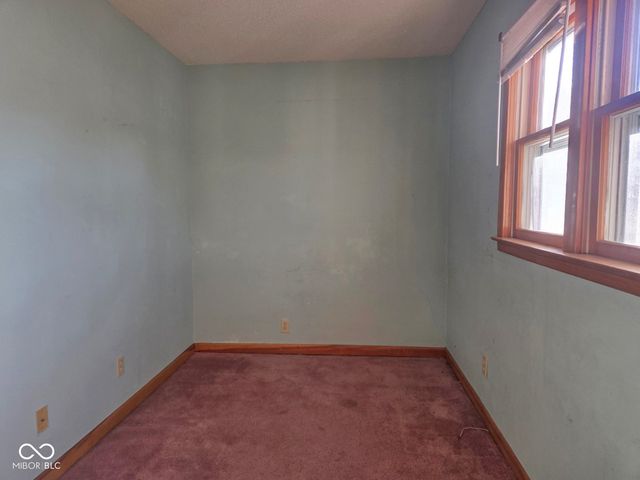 111 N Virginia Street, Rockville, IN 47872