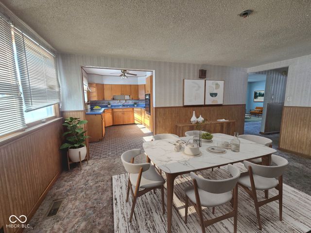 111 N Virginia Street, Rockville, IN 47872