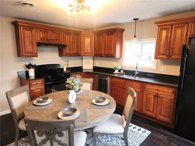 50 Anchor, Irondequoit, NY 14617