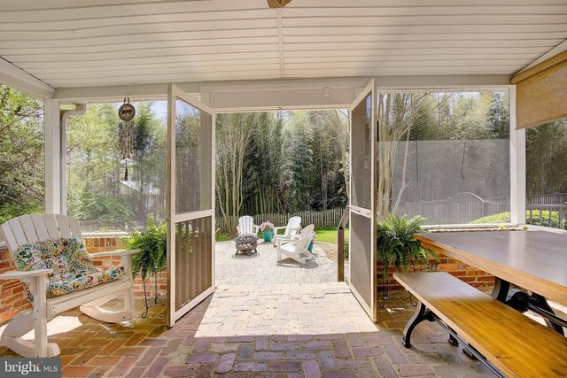 2 ISAACS ST, Annapolis, MD 21401