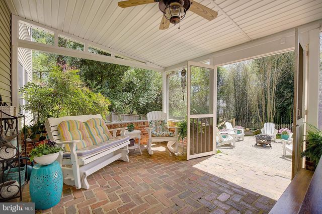 2 ISAACS ST, Annapolis, MD 21401