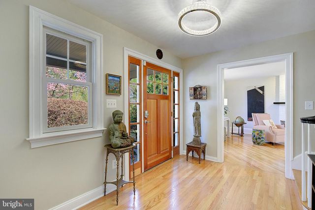 2 ISAACS ST, Annapolis, MD 21401