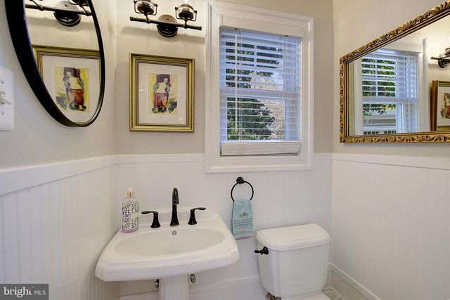2 ISAACS ST, Annapolis, MD 21401