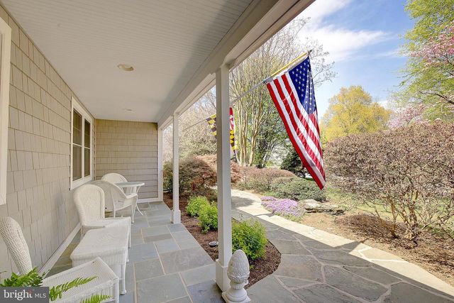 2 ISAACS ST, Annapolis, MD 21401