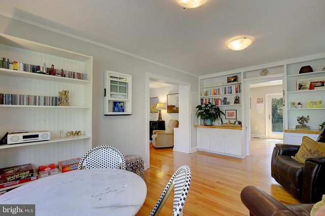 2 ISAACS ST, Annapolis, MD 21401