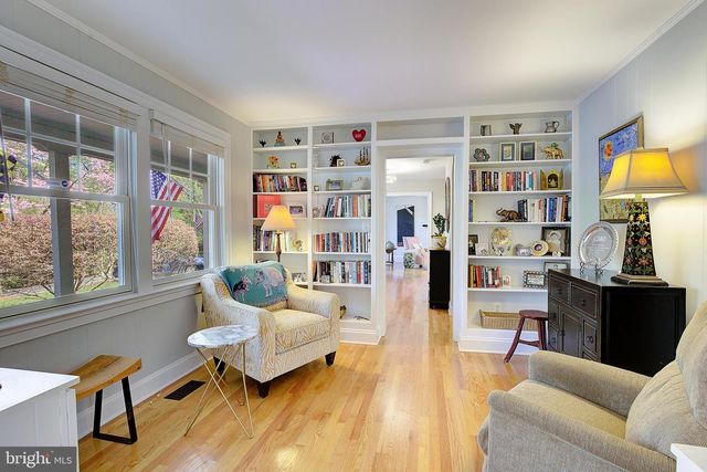 2 ISAACS ST, Annapolis, MD 21401