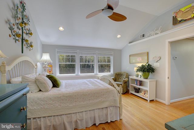 2 ISAACS ST, Annapolis, MD 21401