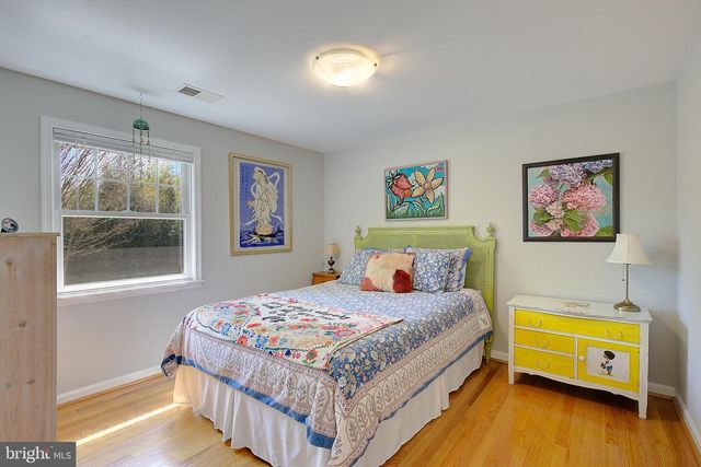 2 ISAACS ST, Annapolis, MD 21401