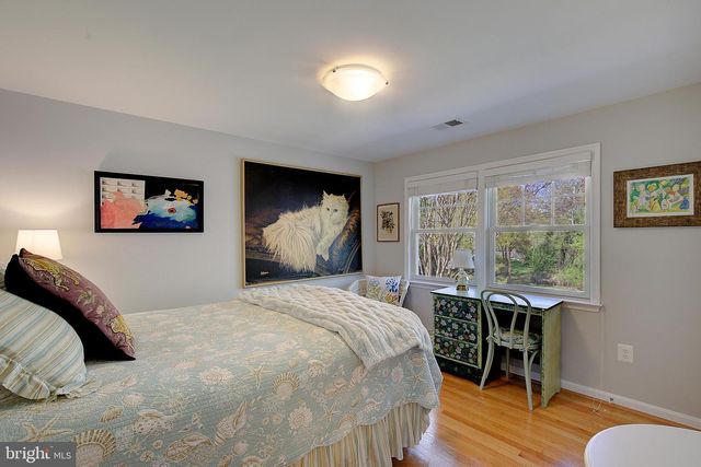 2 ISAACS ST, Annapolis, MD 21401