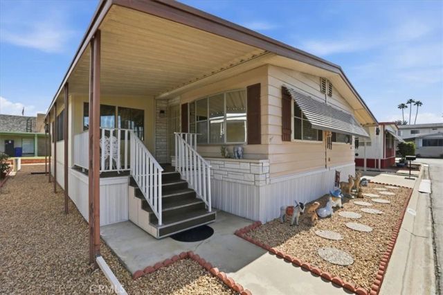 9391 California 79, Riverside, CA 92503