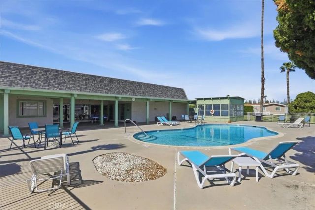 9391 California 79, Riverside, CA 92503