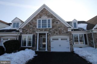 175 REAGAN DR, Sellersville, PA 18960