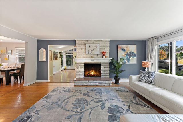 12 Longspur Road, Yonkers, NY 10701