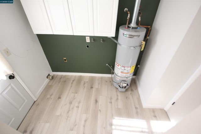 10 School St, Isleton, CA 95641