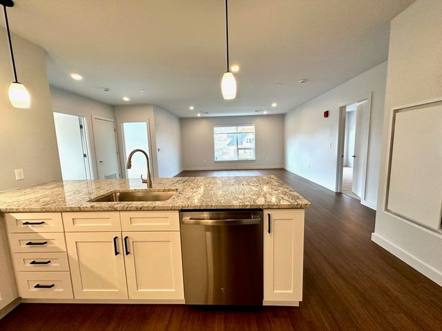 45 East Central 202, Natick, MA 01760