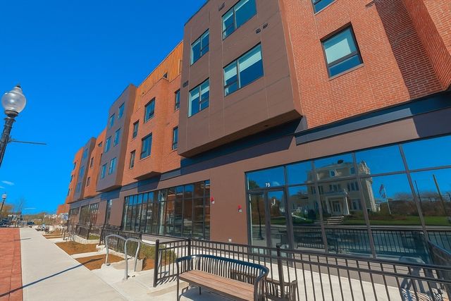 45 East Central 202, Natick, MA 01760