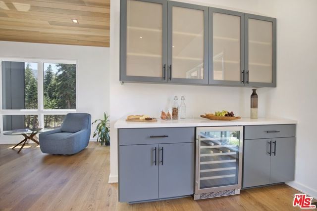 380 Pine Street, Mammoth Lakes, CA 93546