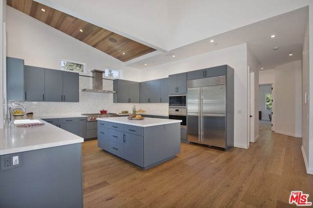 380 Pine Street, Mammoth Lakes, CA 93546