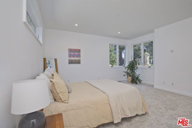 380 Pine Street, Mammoth Lakes, CA 93546