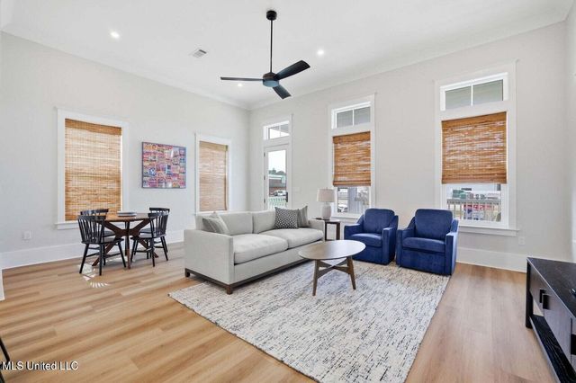 254 Caillavet Street, Biloxi, MS 39530