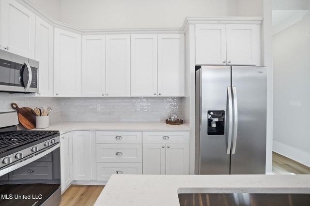 254 Caillavet Street, Biloxi, MS 39530