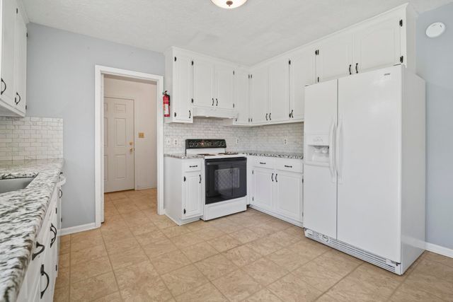 620 Mammie Dr., Myrtle Beach, SC 29588
