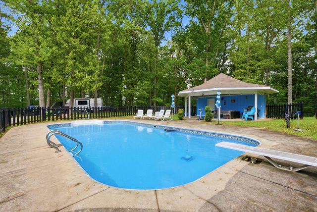 154 Flat Lick Road, London, KY 40744