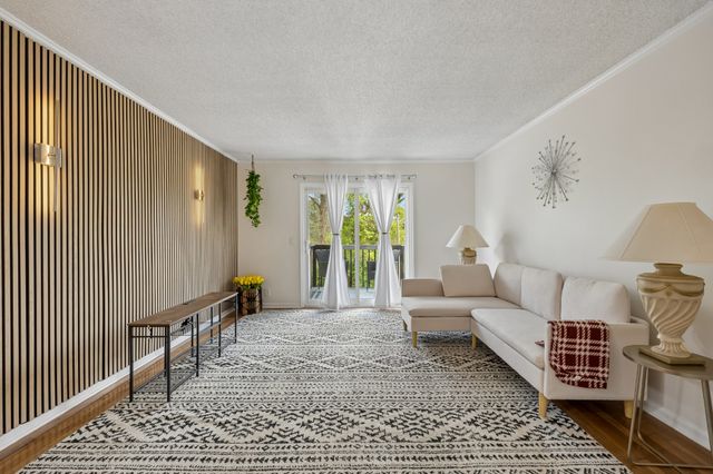 500 Paragon Mills Rd Apt M11, Nashville, TN 37211